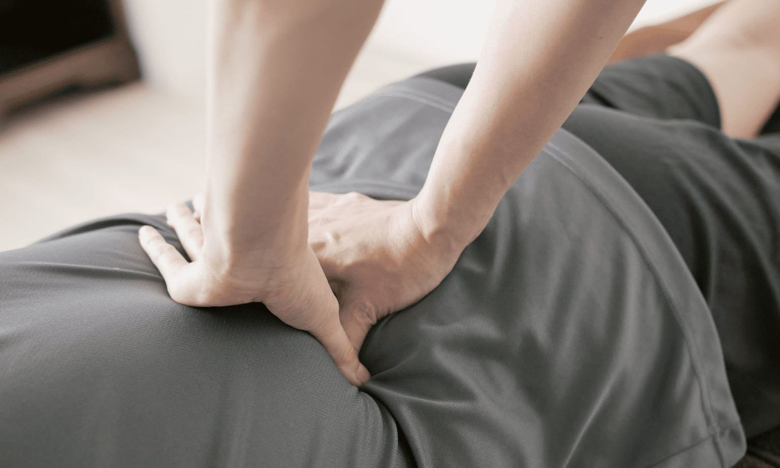 腰痛・足のしびれ